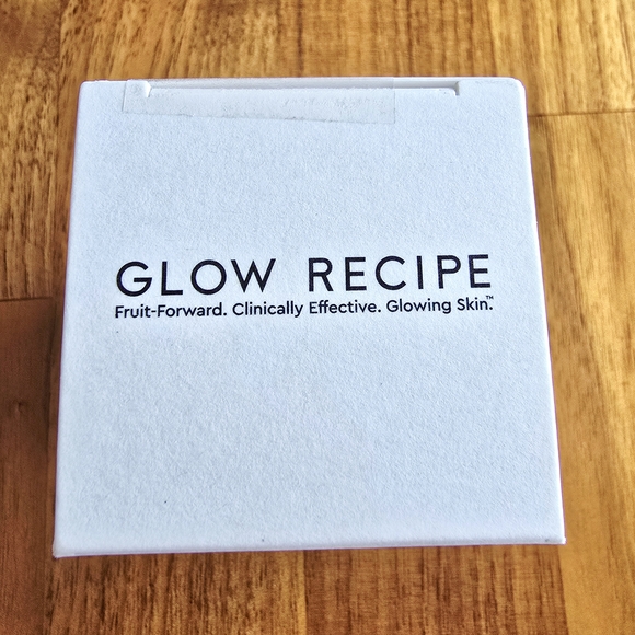 NEW! Glow Recipe Plum Plump Hyaluronic Cream 20 ml - Picture 3 of 6